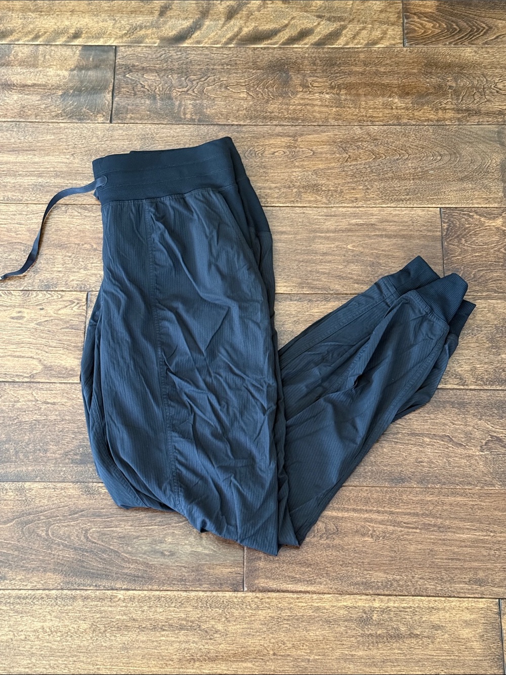 lululemon athletica Dance Studio Mid-Rise Jogger